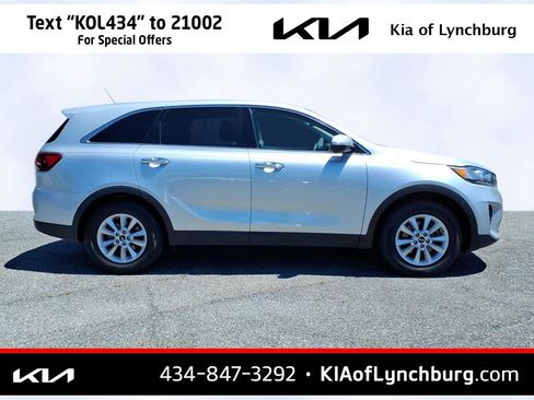 Used 2020 Kia Sorento L FWD image 3