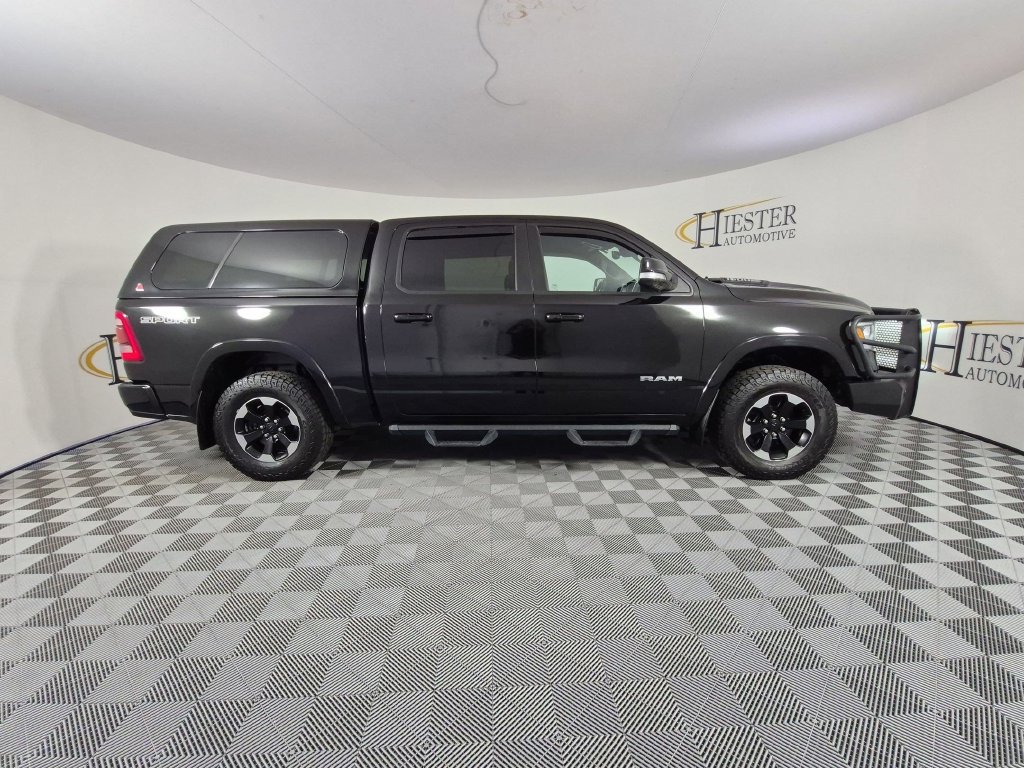 Used 2022 RAM 1500 Laramie w/ Sport Appearance Package AWD/4WD image 4