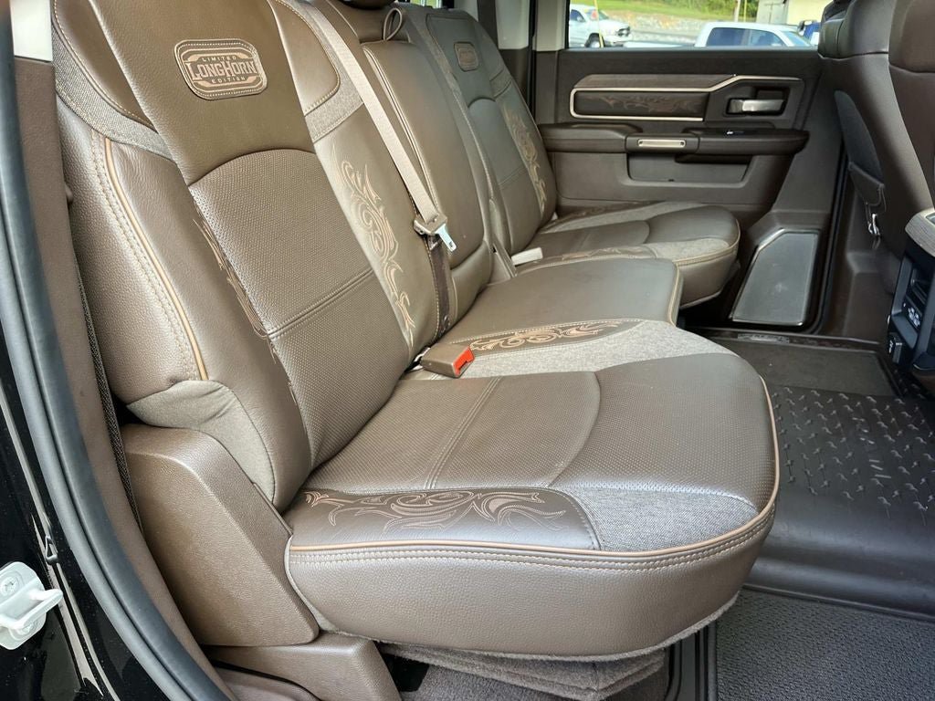 Used 2026 RAM 3500 Longhorn AWD/4WD image 30