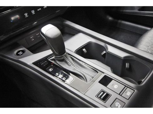 New 2026 Nissan Sentra SV w/ Floor Mat Package FWD image 23