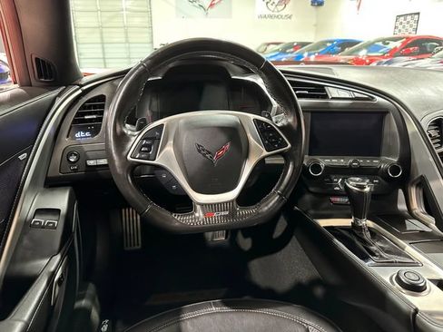 Used 2019 Chevrolet Corvette Z06 RWD image 7