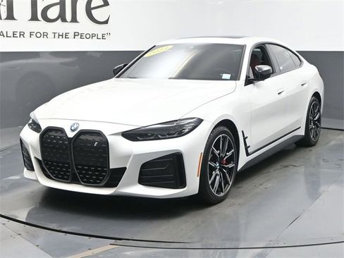 Used 2023 BMW i4 eDrive40 w/ M Sport Package image 32