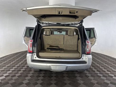 Used 2020 GMC Yukon SLT w/ Open Road Package AWD/4WD image 18