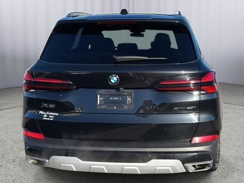 Used 2025 BMW X5 xDrive40i AWD/4WD image 4