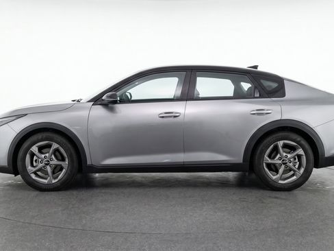 Used 2025 Kia K4 FWD image 5