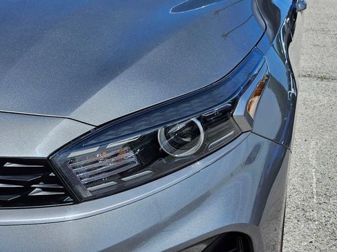 Used 2024 Kia Forte LXS image 11