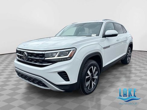 Used 2020 Volkswagen Atlas Cross Sport SEL image 1