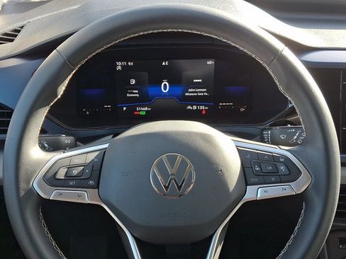 Used 2022 Volkswagen Taos SE image 18