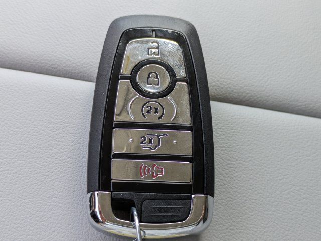 New 2026 Lincoln Nautilus Premier AWD/4WD image 29