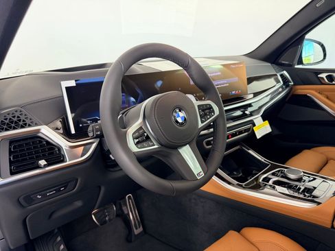 New 2026 BMW X5 xDrive40i w/ M Sport Package image 4