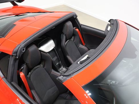 Used 2020 Chevrolet Corvette Stingray Premium Cpe w/ 3LT Preferred Equipment Group image 76