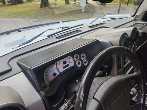 Used 2003 HUMMER H2 image 22
