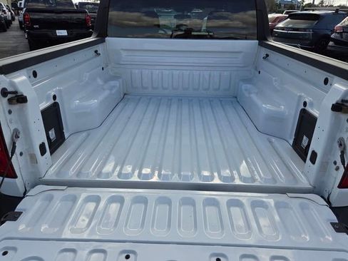 Used 2022 Ford Maverick XL image 10