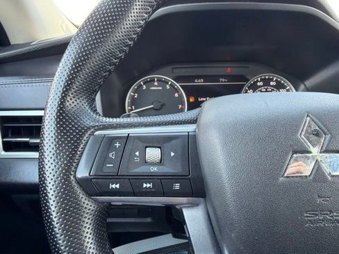 Used 2024 Mitsubishi Outlander SE AWD/4WD image 33