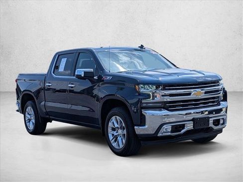 Used 2021 Chevrolet Silverado 1500 LTZ AWD/4WD image 3
