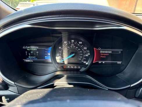 Used 2019 Ford Fusion Titanium image 7