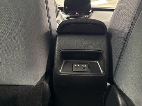 New 2026 Toyota Corolla SE image 15