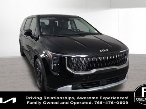 New 2026 Kia Carnival LXS image 3