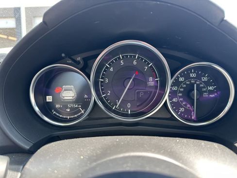 Used 2023 MAZDA MX-5 Miata Grand Touring RWD image 11
