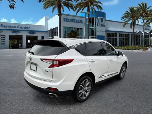 Certified 2023 Acura RDX FWD w/ Technology Package image 8