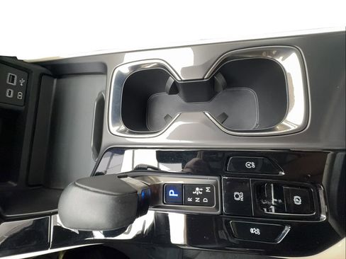 Used 2024 Lexus NX 250 FWD w/ Towing Package (2000 Lbs) image 45