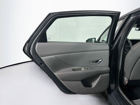 Used 2023 Hyundai Elantra SEL w/ Convenience Package FWD image 26