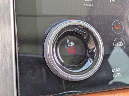 Used 2021 Land Rover Range Rover P525 Westminster Edition image 26