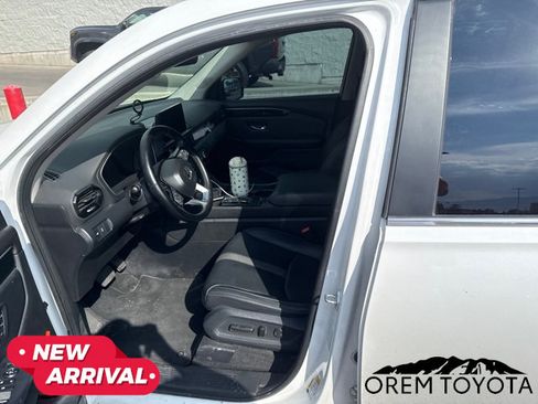 Used 2023 Honda Pilot EX-L image 10