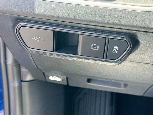 New 2026 Kia K4 FWD image 10