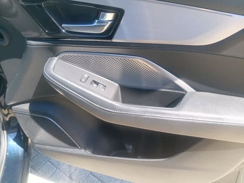 Used 2023 Acura MDX SH-AWD image 29