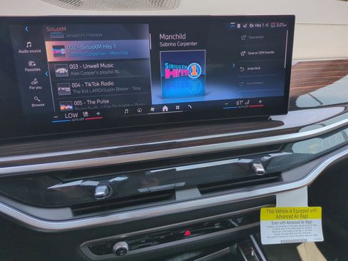 Used 2026 BMW X7 xDrive40i image 22