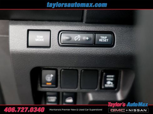 Used 2023 Nissan Frontier PRO-4X AWD/4WD image 31
