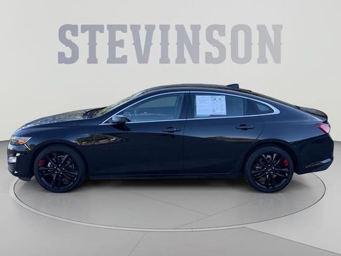 Used 2020 Chevrolet Malibu LT FWD image 2