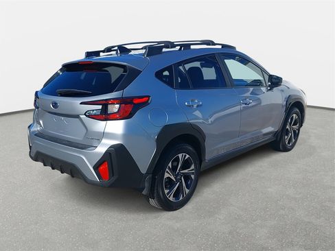 Certified 2024 Subaru Crosstrek 2.0i Premium image 5