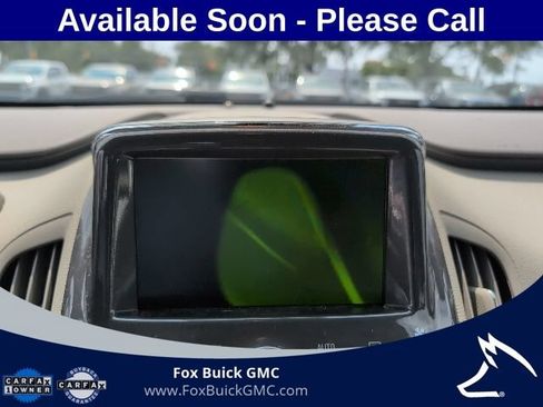Used 2015 Chevrolet Volt Premium w/ Premium Trim Package FWD image 12