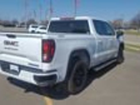 Used 2025 GMC Sierra 1500 Elevation image 1