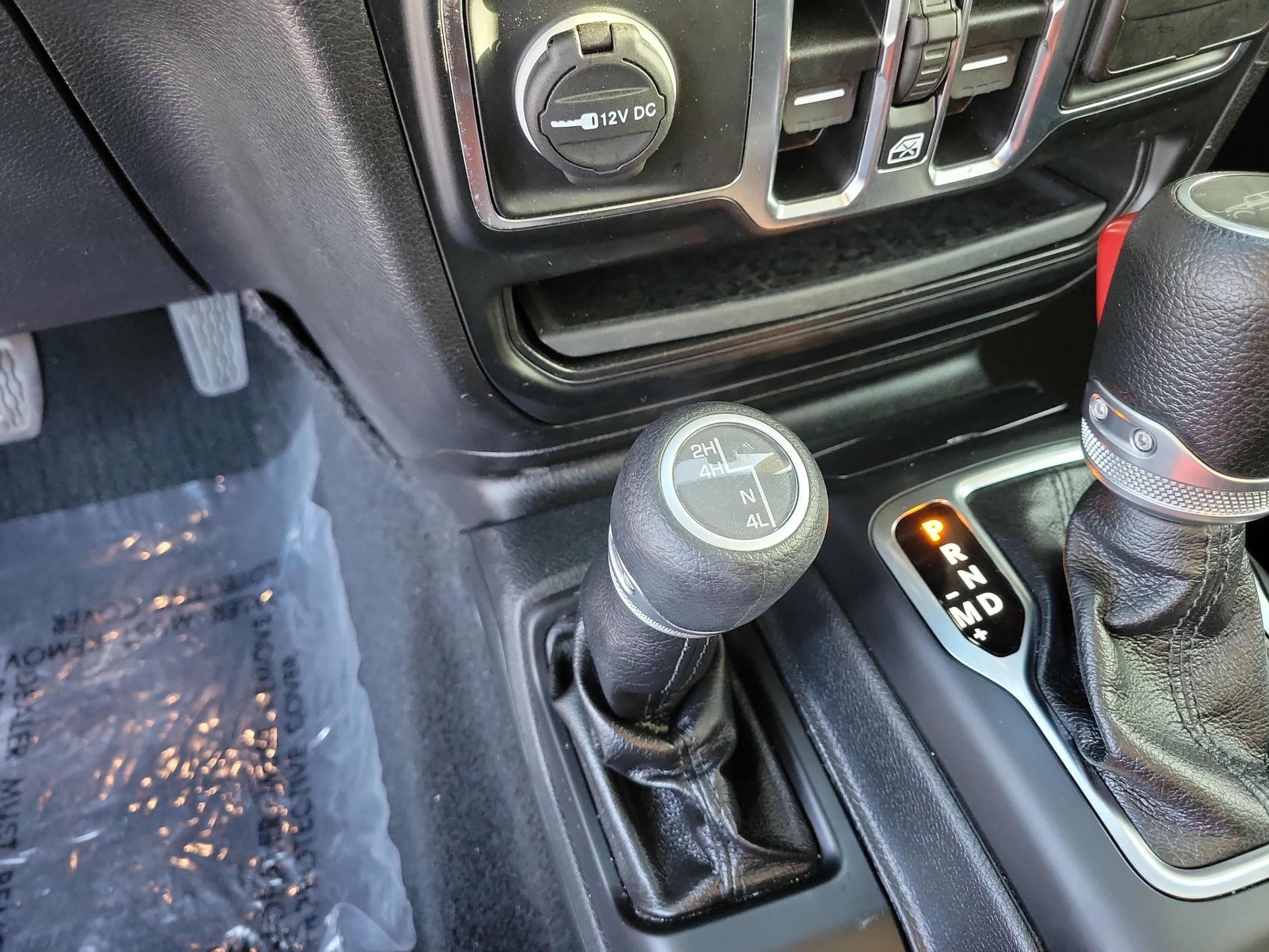 Used 2022 Jeep Gladiator Sport AWD/4WD image 23