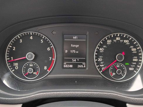 Used 2013 Volkswagen Passat 2.5 SE image 30