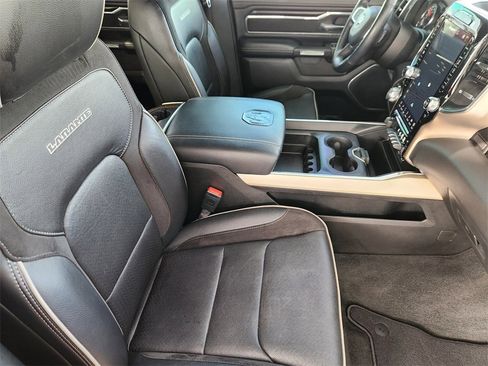 Used 2022 RAM 1500 Laramie w/ Laramie Southwest Edition image 14