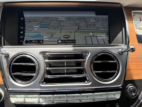 Used 2019 Rolls-Royce Ghost RWD image 16