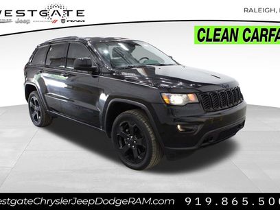 Used 2019 Jeep Grand Cherokee Laredo