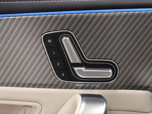 Certified 2025 Mercedes-Benz CLA 250 4MATIC image 23