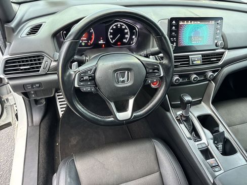 Used 2019 Honda Accord Sport image 18