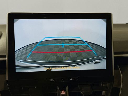 Certified 2025 Toyota Corolla SE w/ SE Premium Package image 16