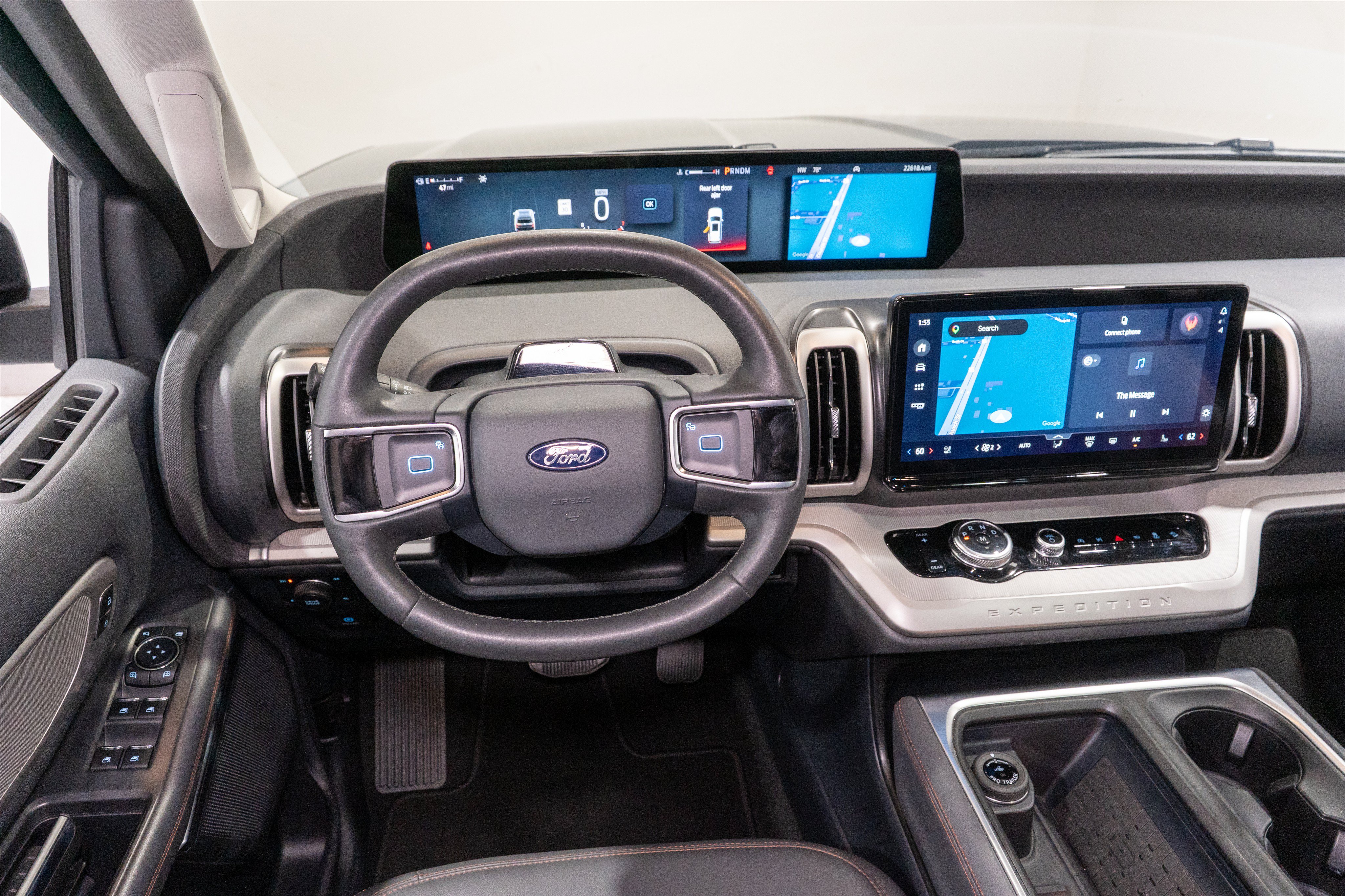 Used 2025 Ford Expedition Active AWD/4WD image 11