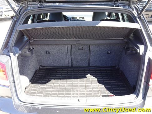Used 2013 Volkswagen Golf 4-Door AWD/4WD image 26