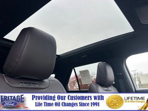 New 2026 Ford Explorer Platinum image 18