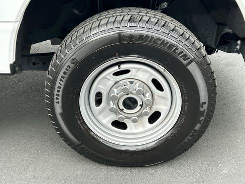 Certified 2024 Ford F250 XL image 22