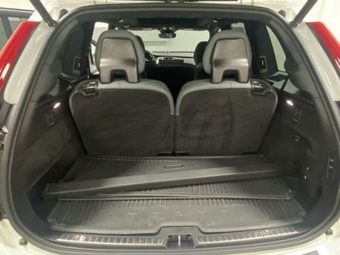 Certified 2023 Volvo XC90 T8 Ultimate w/ Lounge Package image 9