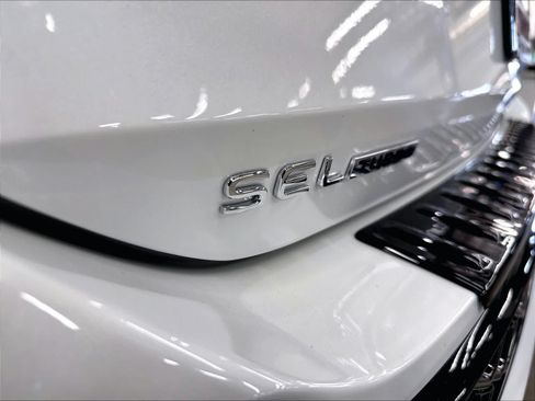 New 2026 Volkswagen Tiguan SEL R-Line AWD/4WD image 9